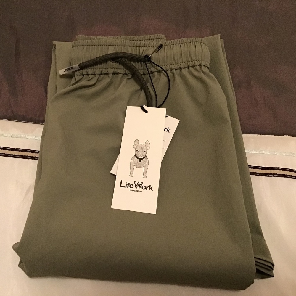 SKIRT - LIFEWORK Khaki SKIRT from KOREA